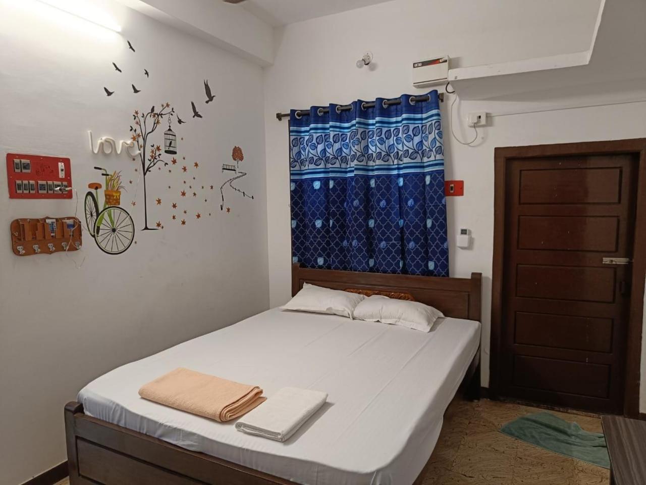 Bluemoon Homestay Pondicherry Exterior photo